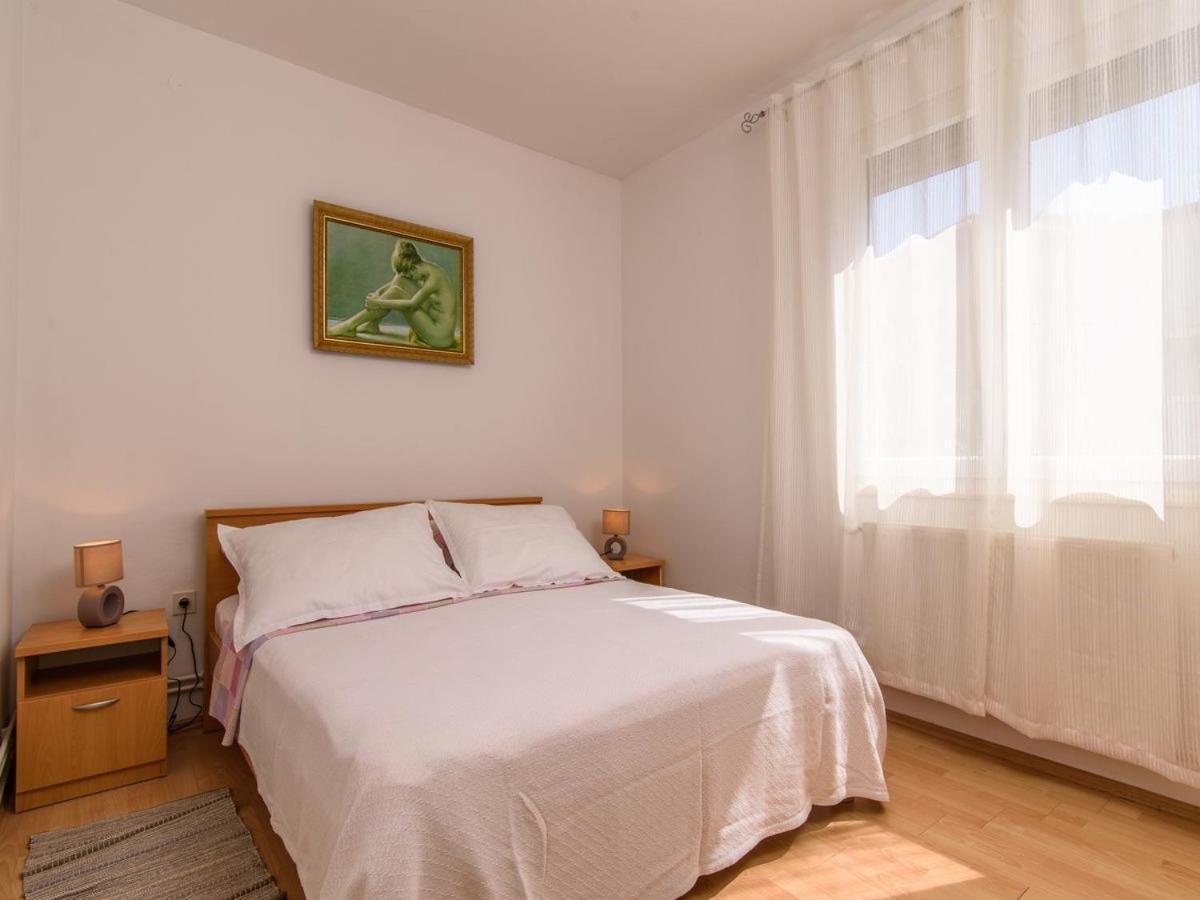 Apartments Beba - Peaceful Location Trogir Bagian luar foto