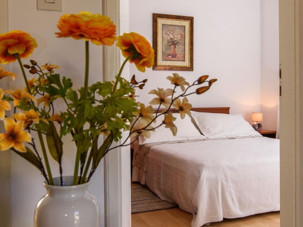 Apartments Beba - Peaceful Location Trogir Bagian luar foto