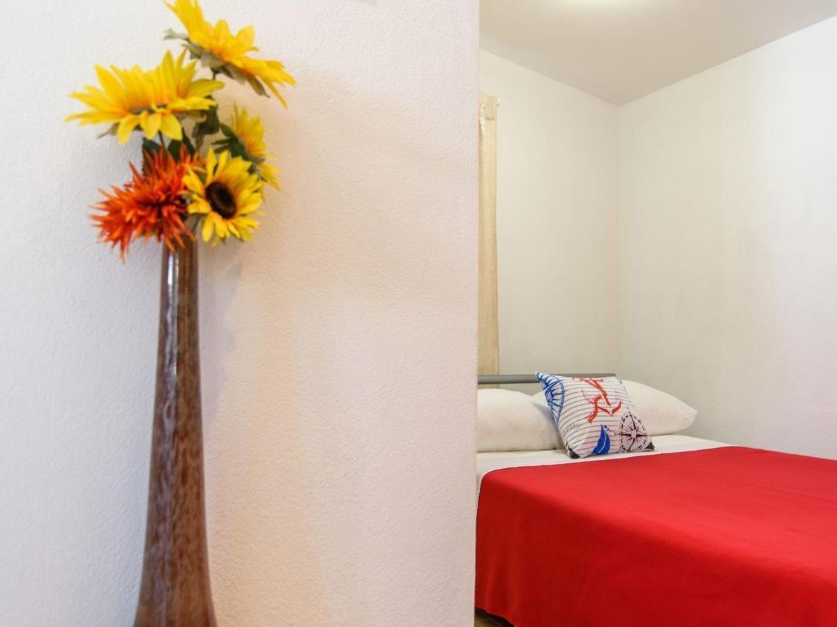 Apartments Beba - Peaceful Location Trogir Bagian luar foto